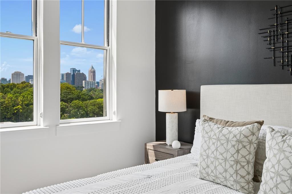675 Drewry Street NE Unit 402