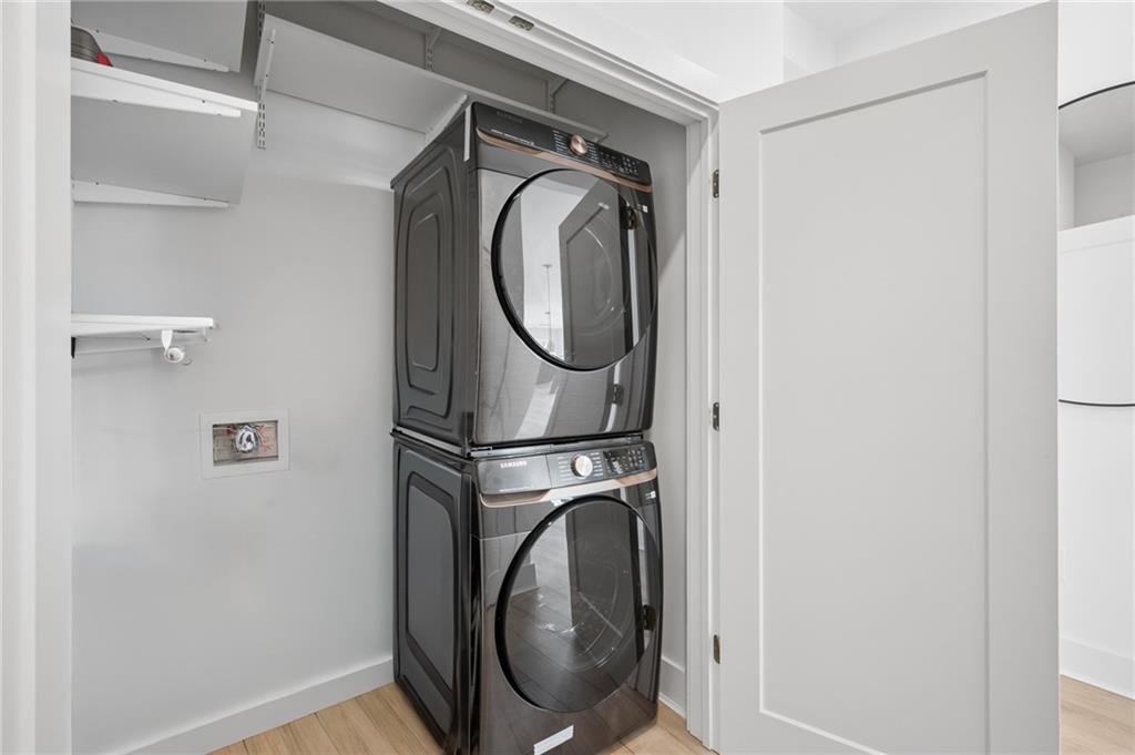 675 Drewry Street NE Unit 402
