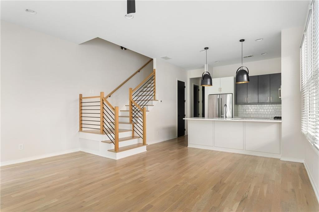 454 Calhoun Street NW