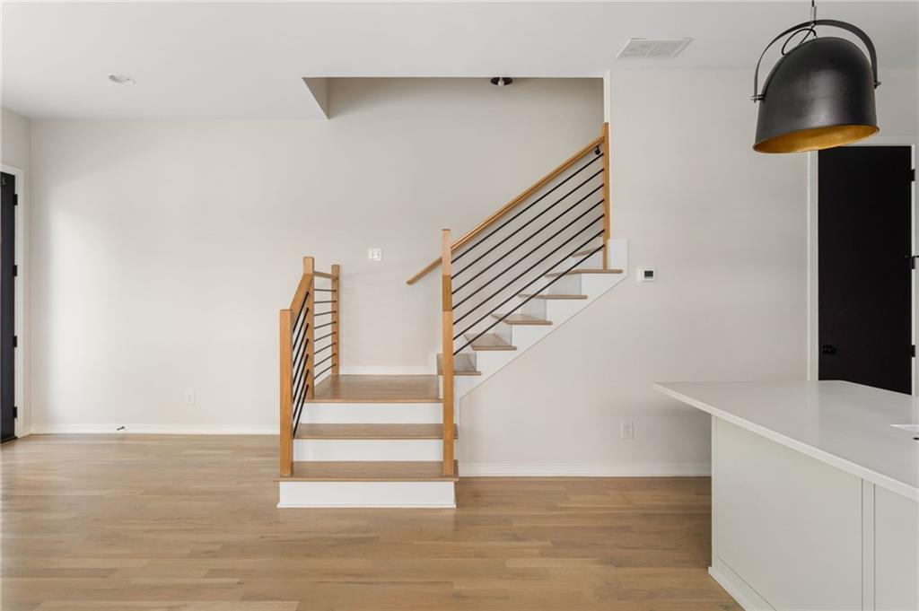 454 Calhoun Street NW