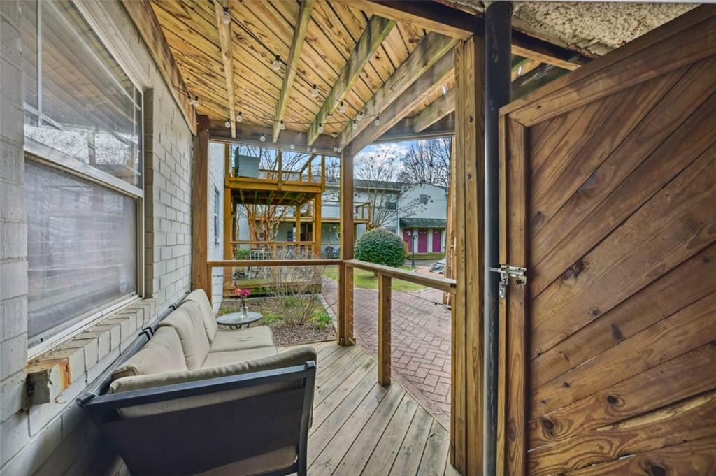 24 Daniel Street Unit 6