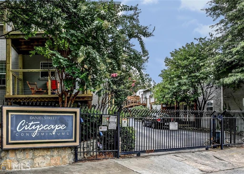 24 Daniel Street Unit 6