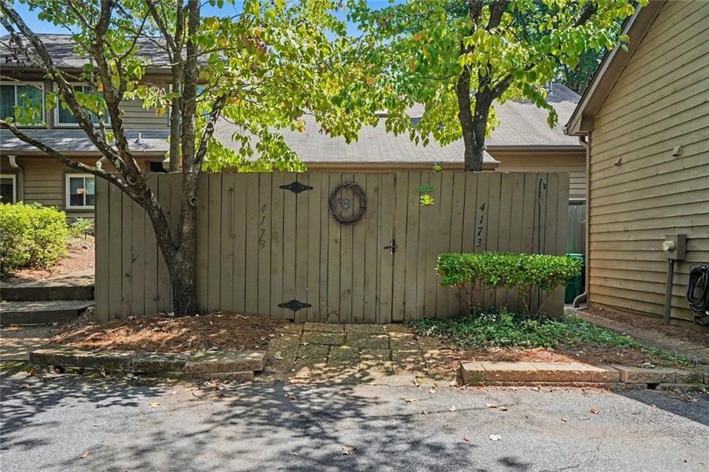 4173 D'Youville Trace