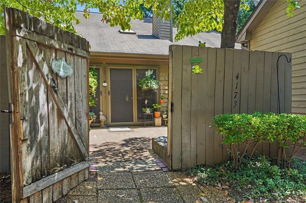 4173 D'Youville Trace