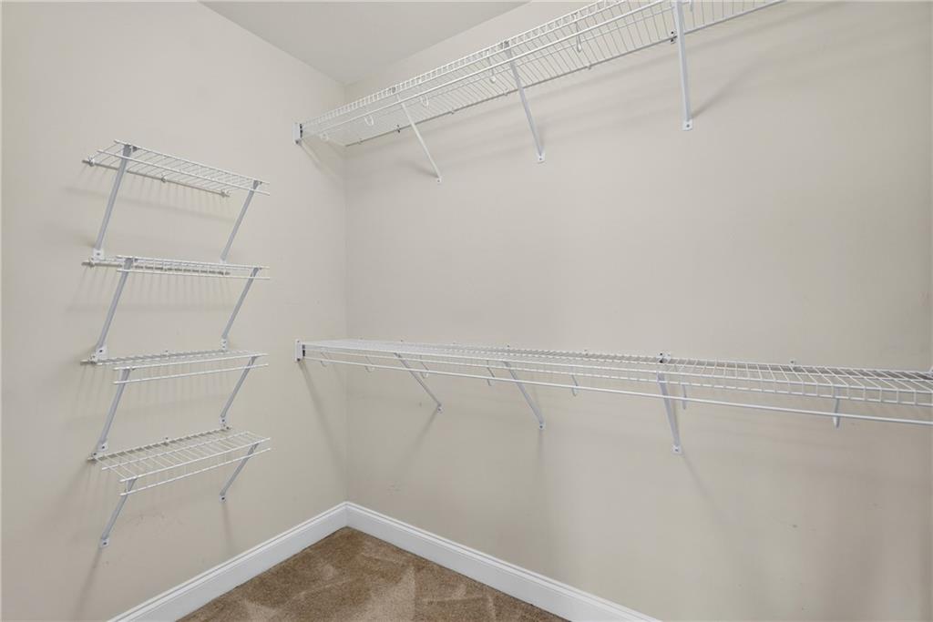 2708 Grapevine Circle Unit 2004