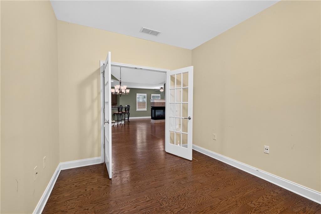2708 Grapevine Circle Unit 2004