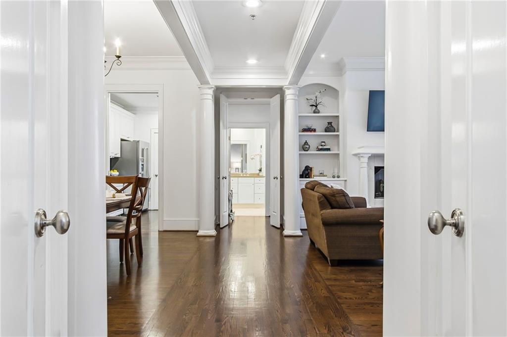 77 Peachtree Place NE Unit 201