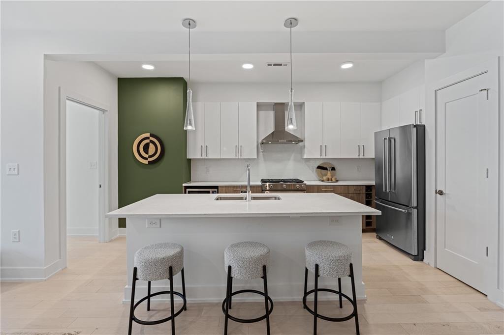 775 Juniper Street NE Unit 409