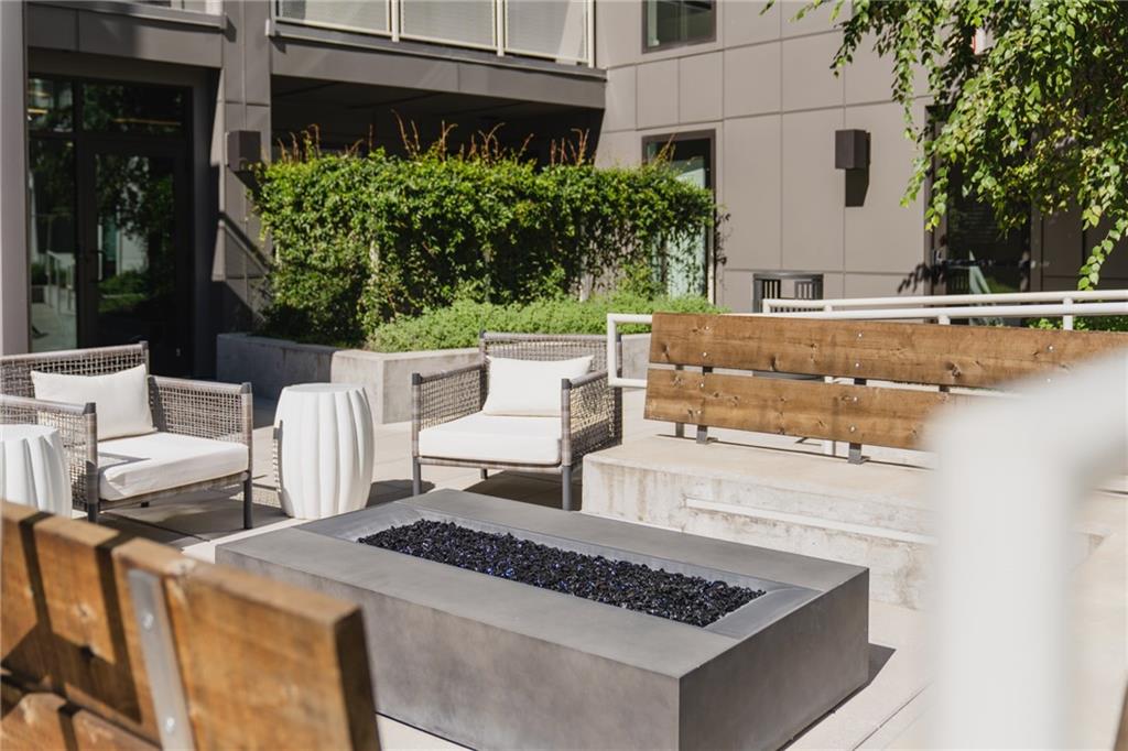 775 Juniper Street NE Unit 409