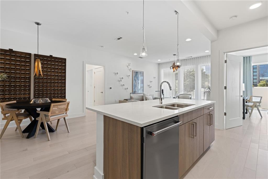 775 Juniper Street NE Unit 409