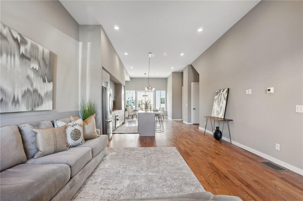 2170 Bristol Cove