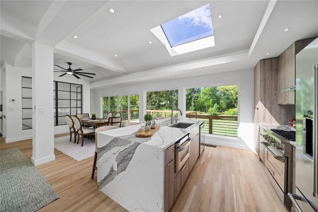 154 Cromwell Road NE