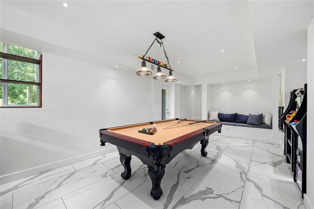 154 Cromwell Road NE