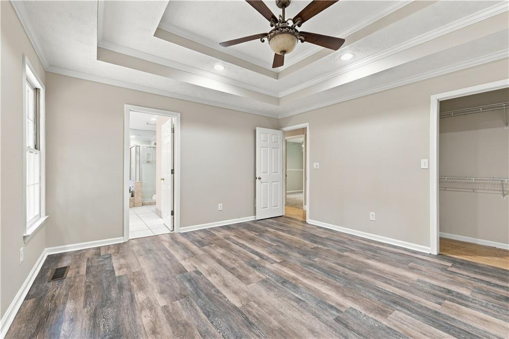 210 Crabapple Lane