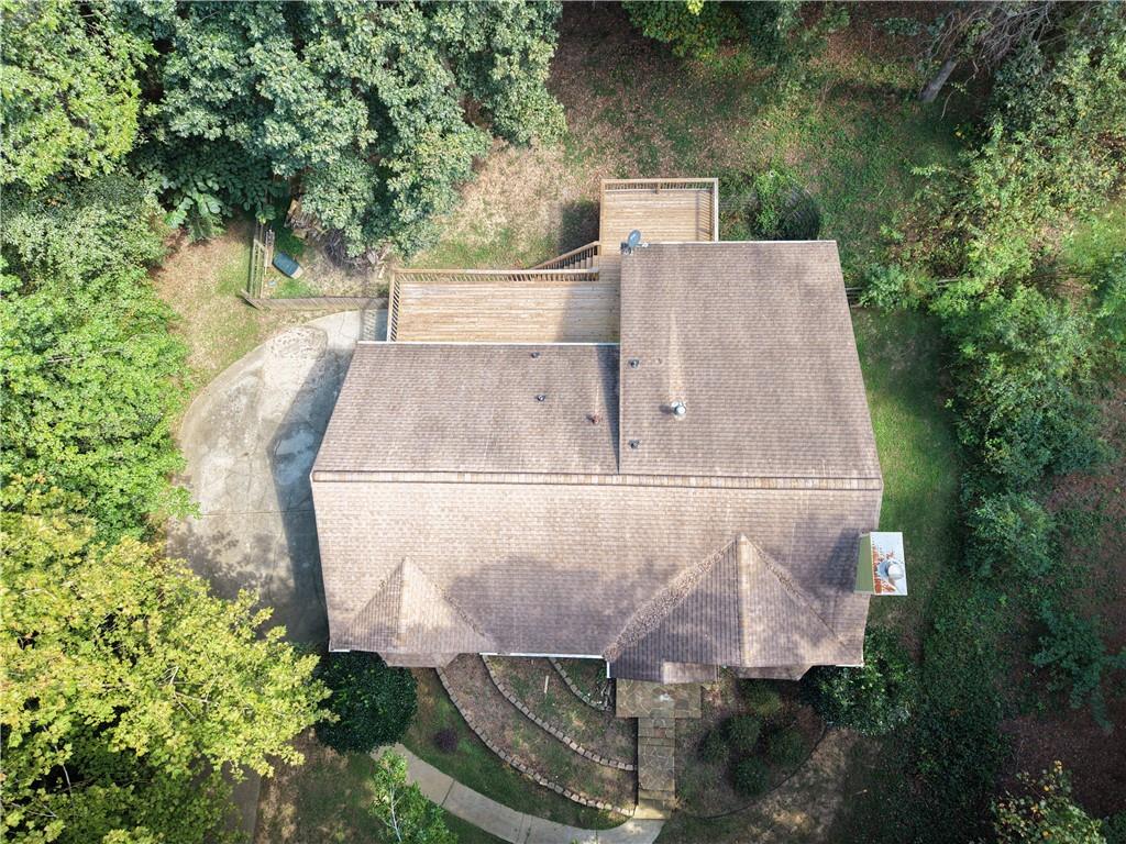 210 Crabapple Lane