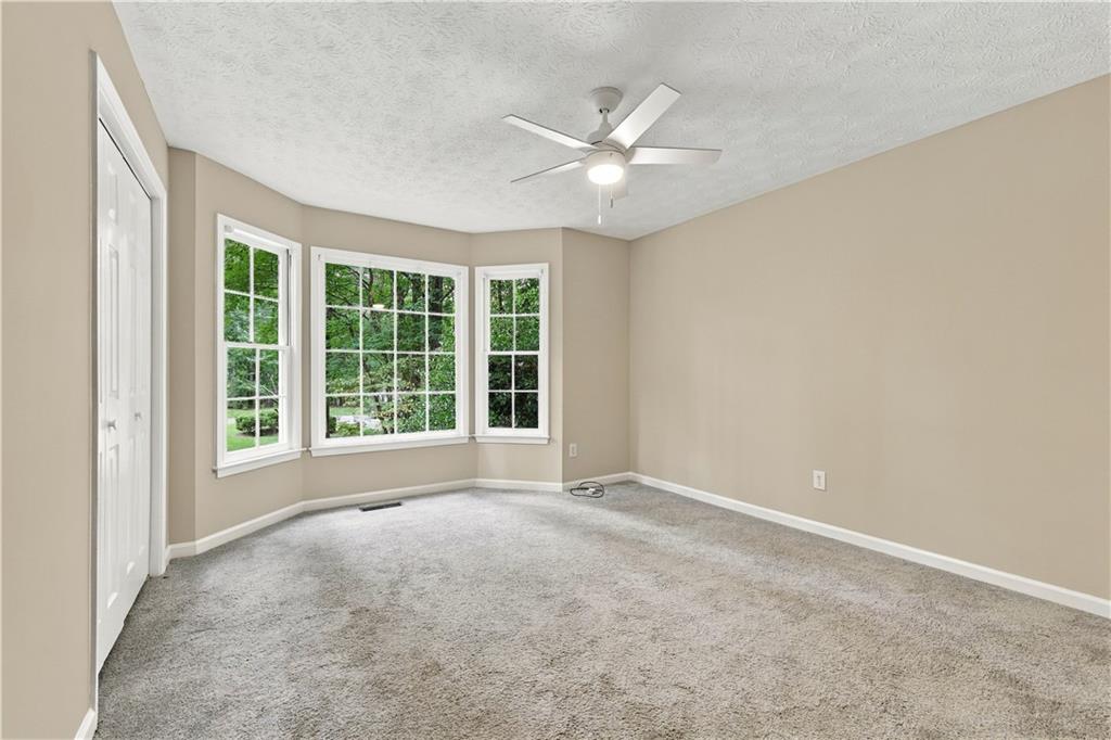 210 Crabapple Lane
