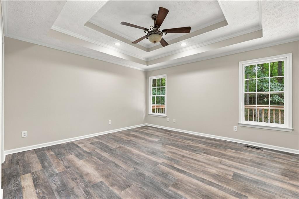 210 Crabapple Lane