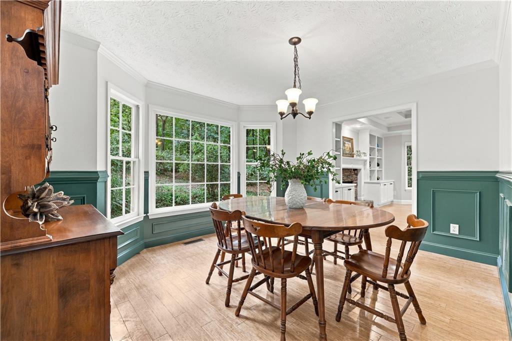 210 Crabapple Lane