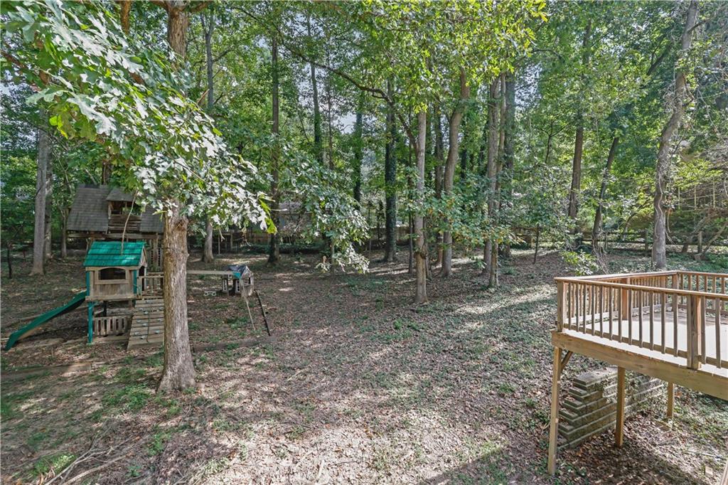 210 Crabapple Lane