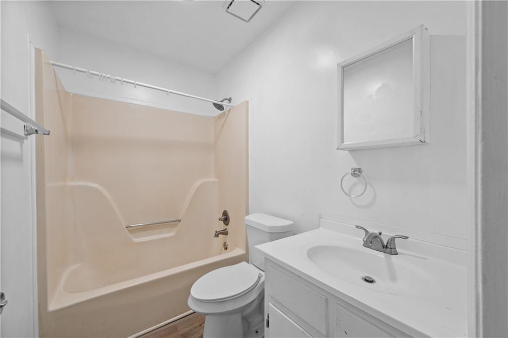 1012 Davis Street Unit 12