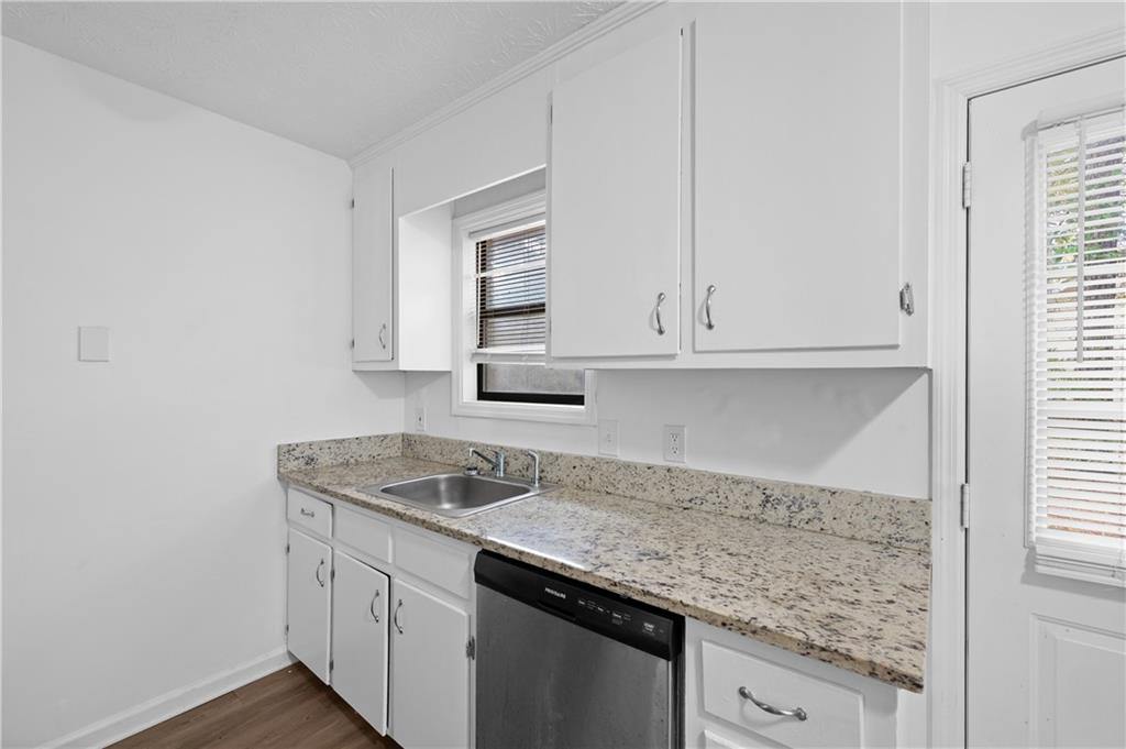 1012 Davis Street Unit 12