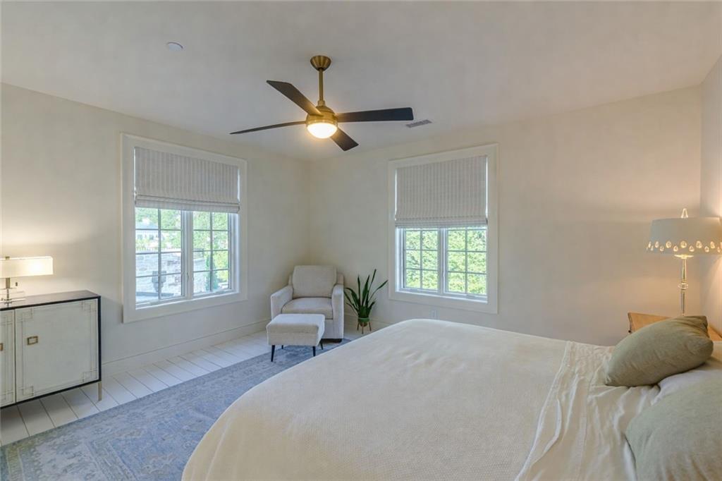 290 Guild Lane