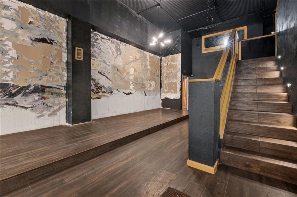 257 Trinity Avenue SW