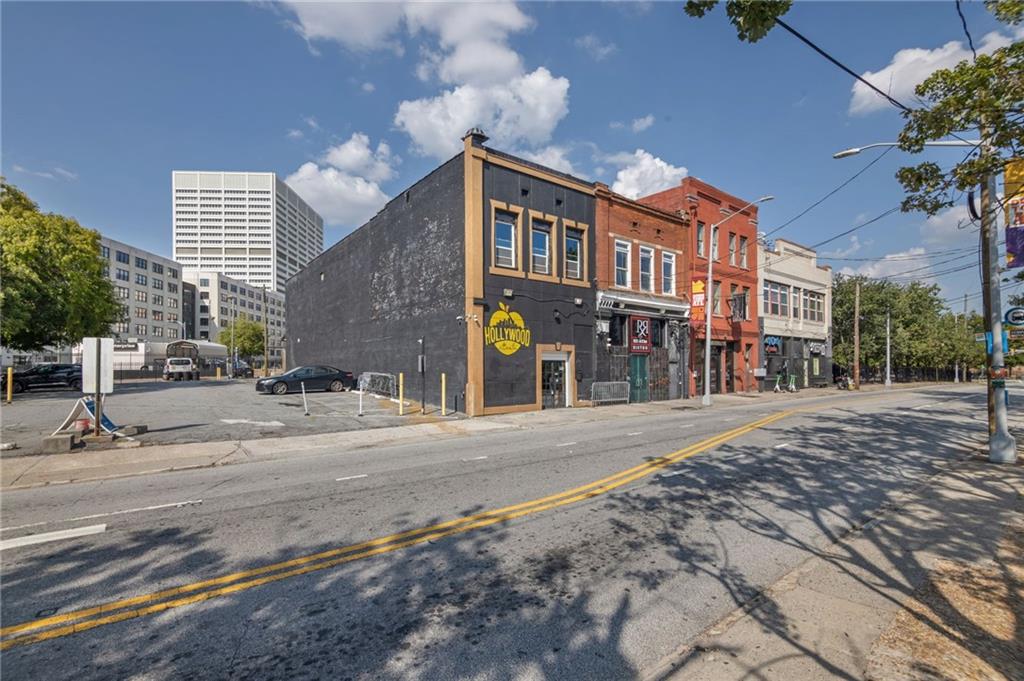257 Trinity Avenue SW