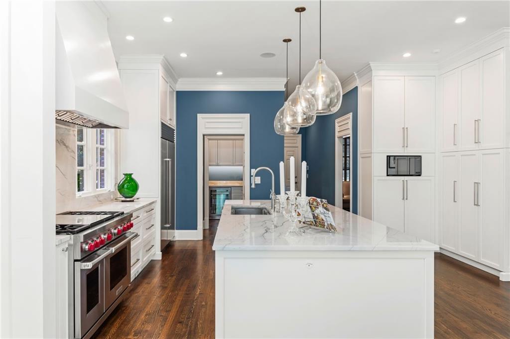 134 Blackland Road NW