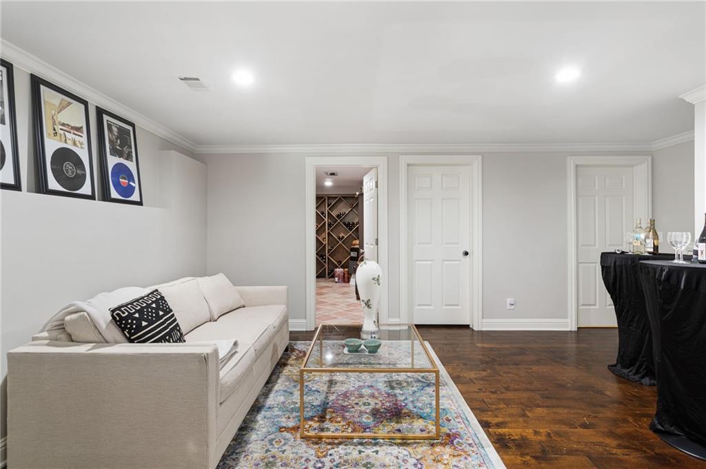 134 Blackland Road NW