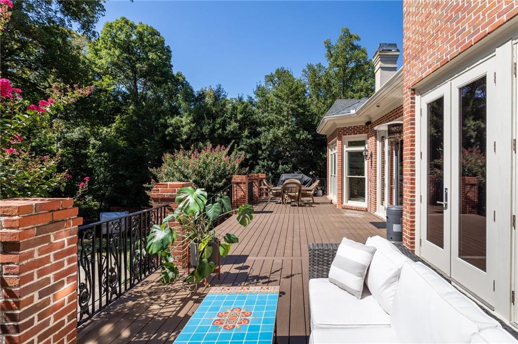 134 Blackland Road NW