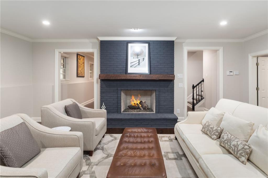 134 Blackland Road NW