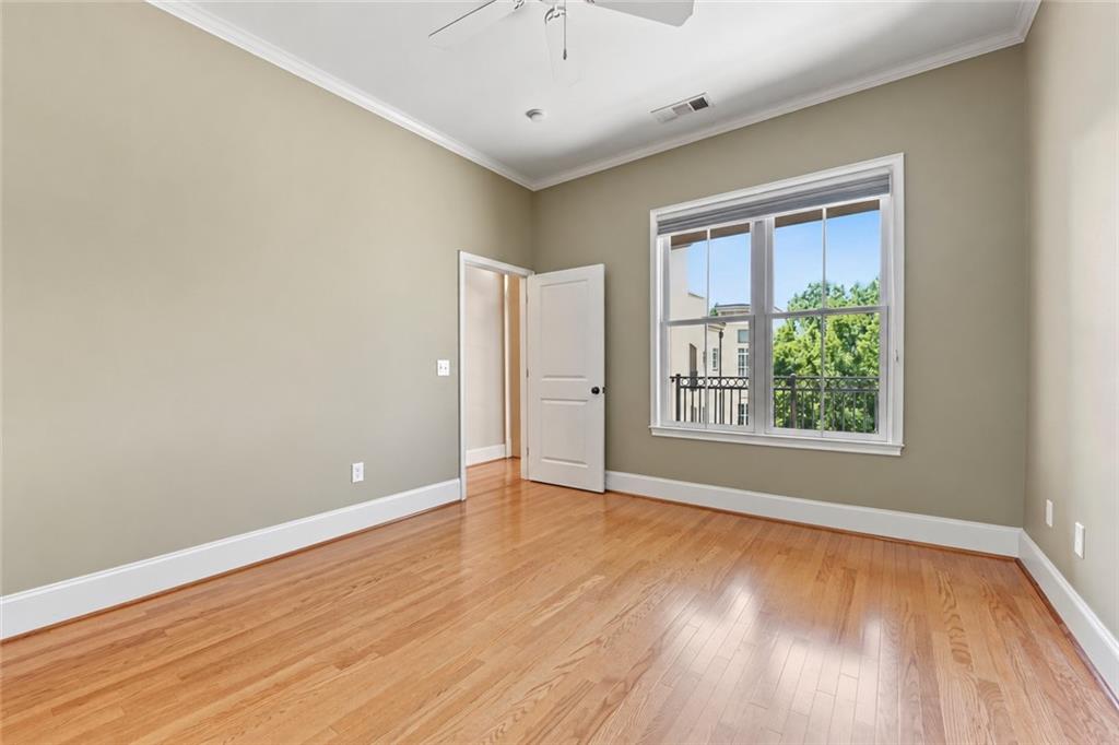 11 Perimeter Center E Unit 1417