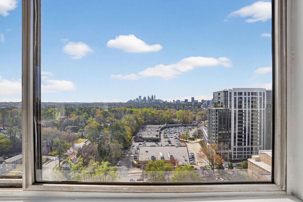 2479 Peachtree Road NE Unit 1517