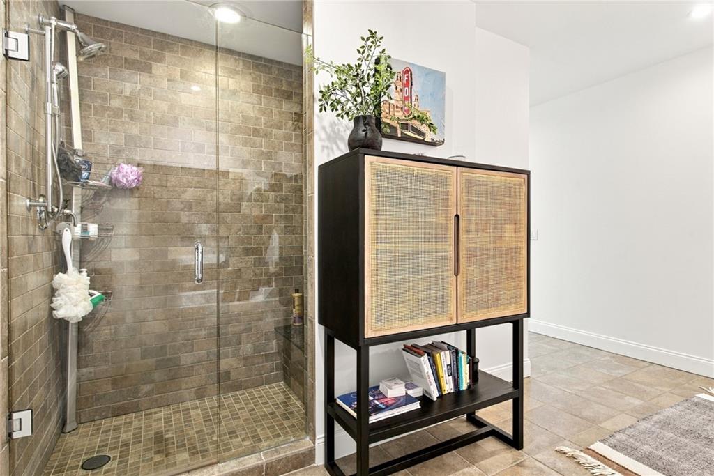 270 17th Street NW Unit 901