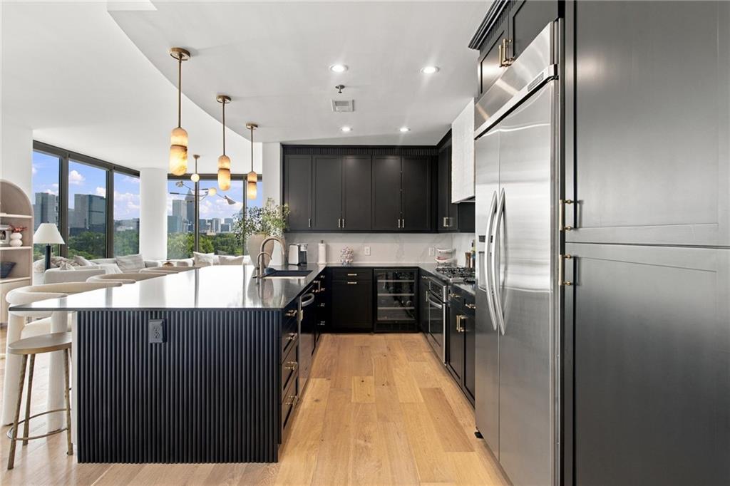 270 17th Street NW Unit 901