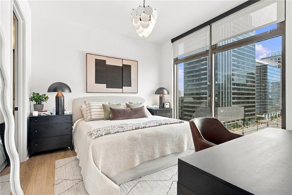 270 17th Street NW Unit 901