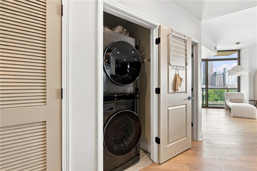 270 17th Street NW Unit 901