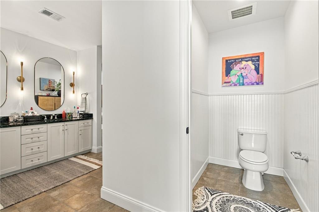 270 17th Street NW Unit 901
