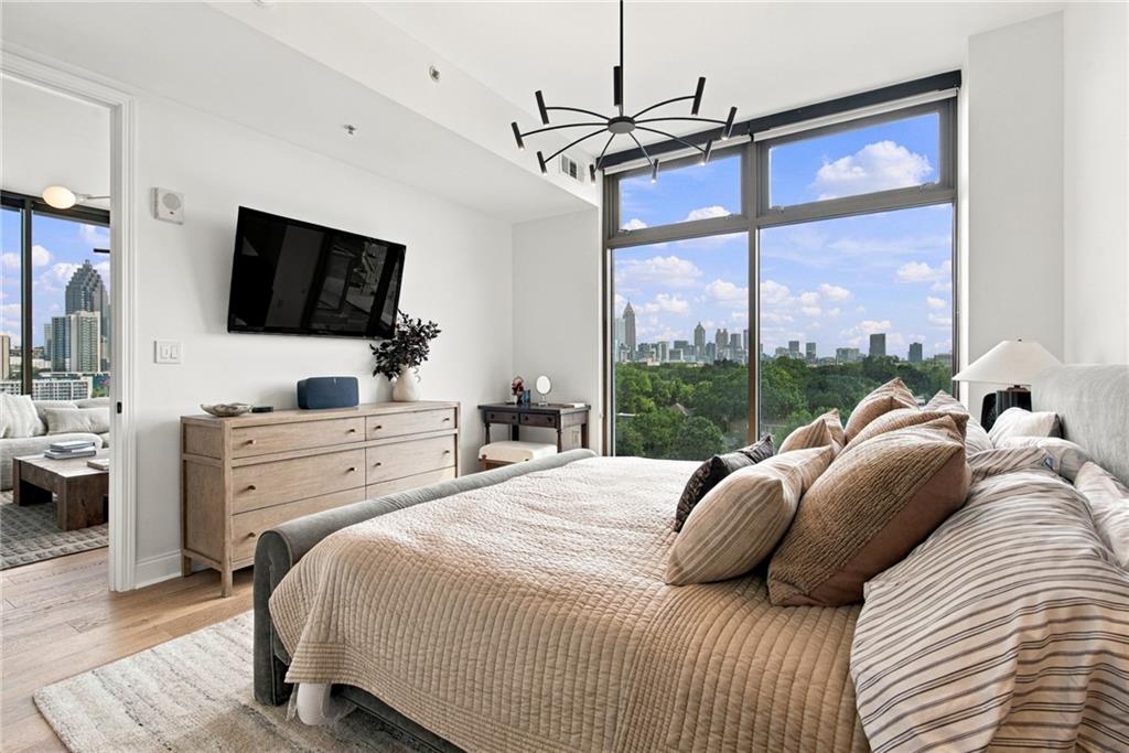 270 17th Street NW Unit 901