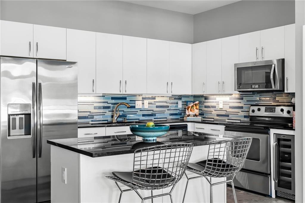560 Dutch Valley Road NE Unit 2315