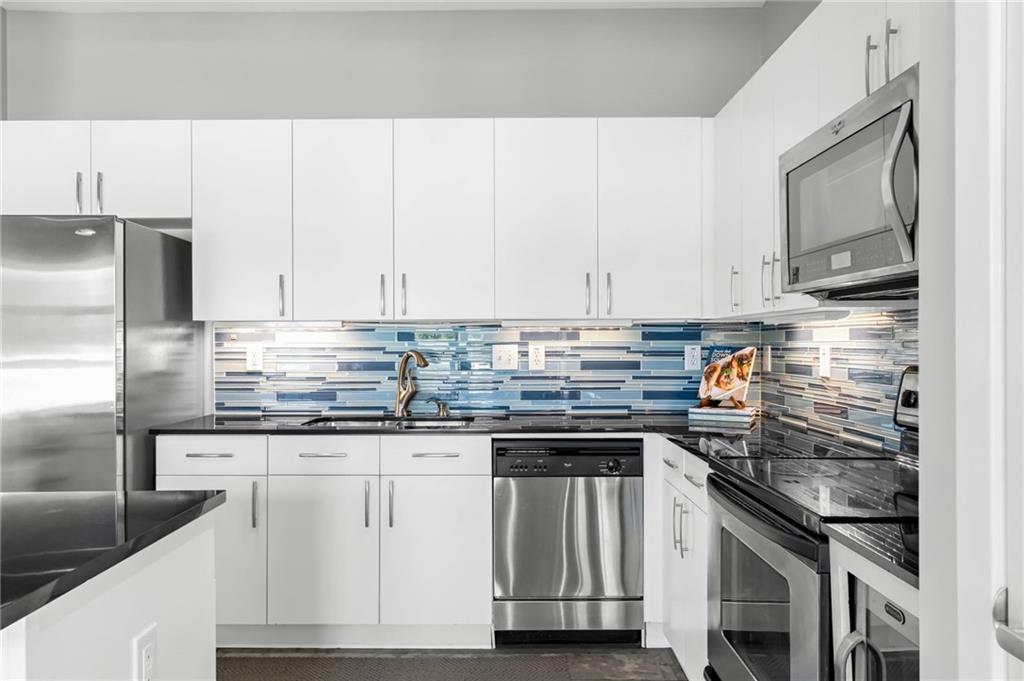 560 Dutch Valley Road NE Unit 2315
