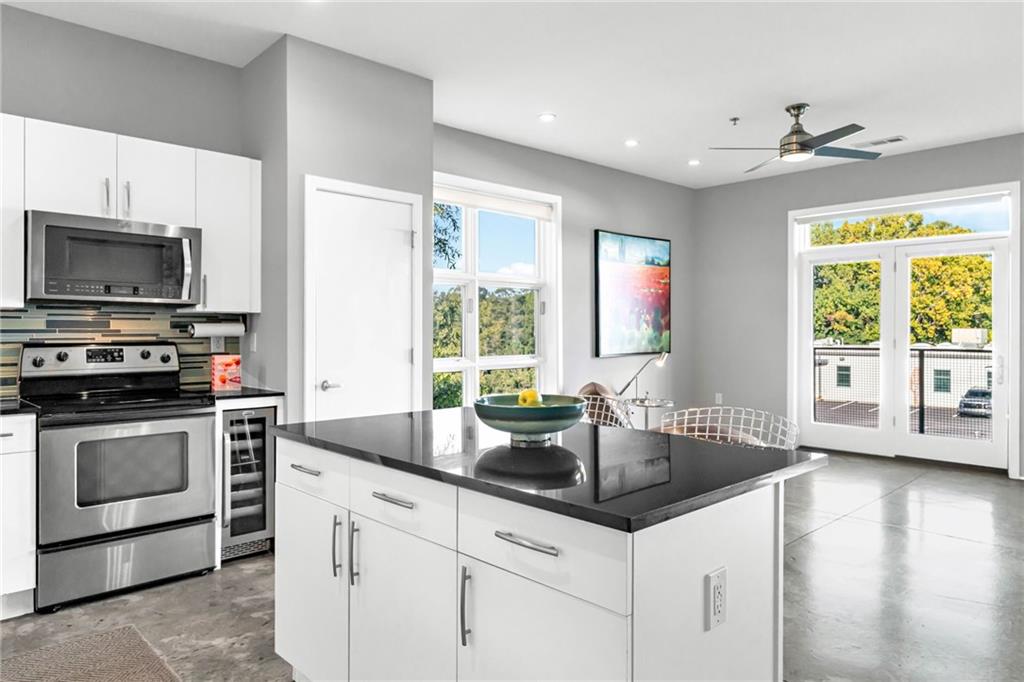 560 Dutch Valley Road NE Unit 2315