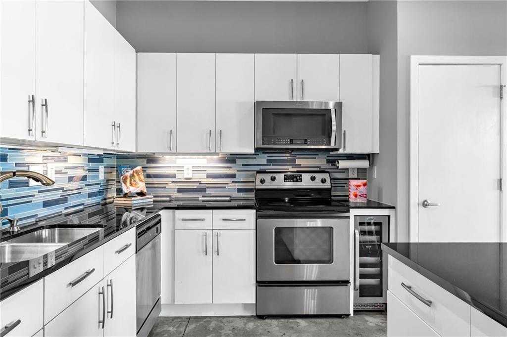 560 Dutch Valley Road NE Unit 2315