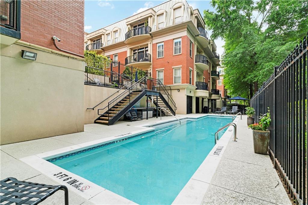 560 Dutch Valley Road NE Unit 2315