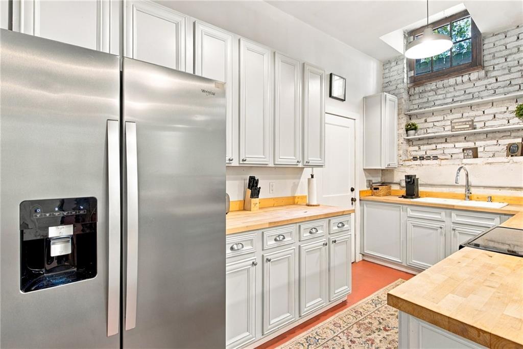 1420 Sylvan Road SW