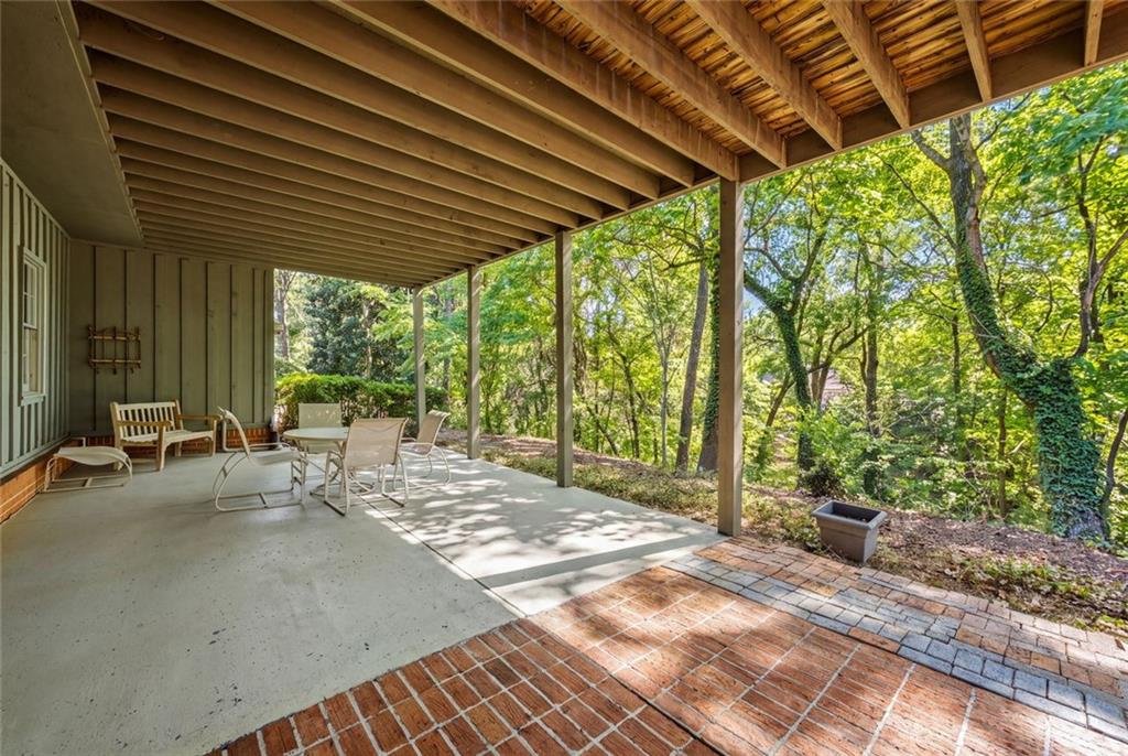 5059 Pine Bark Circle