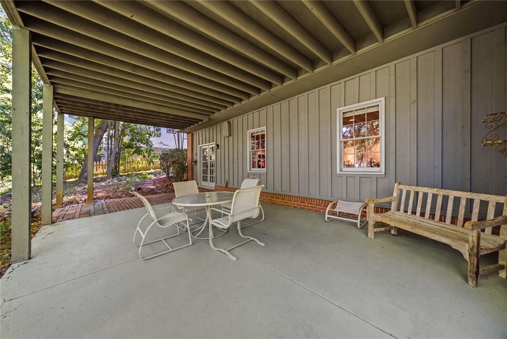 5059 Pine Bark Circle