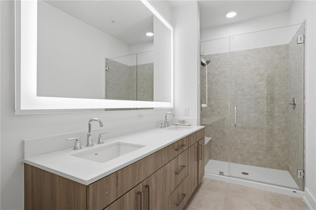 775 Juniper Street NE Unit 322