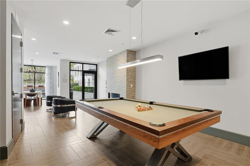 775 Juniper Street NE Unit 322